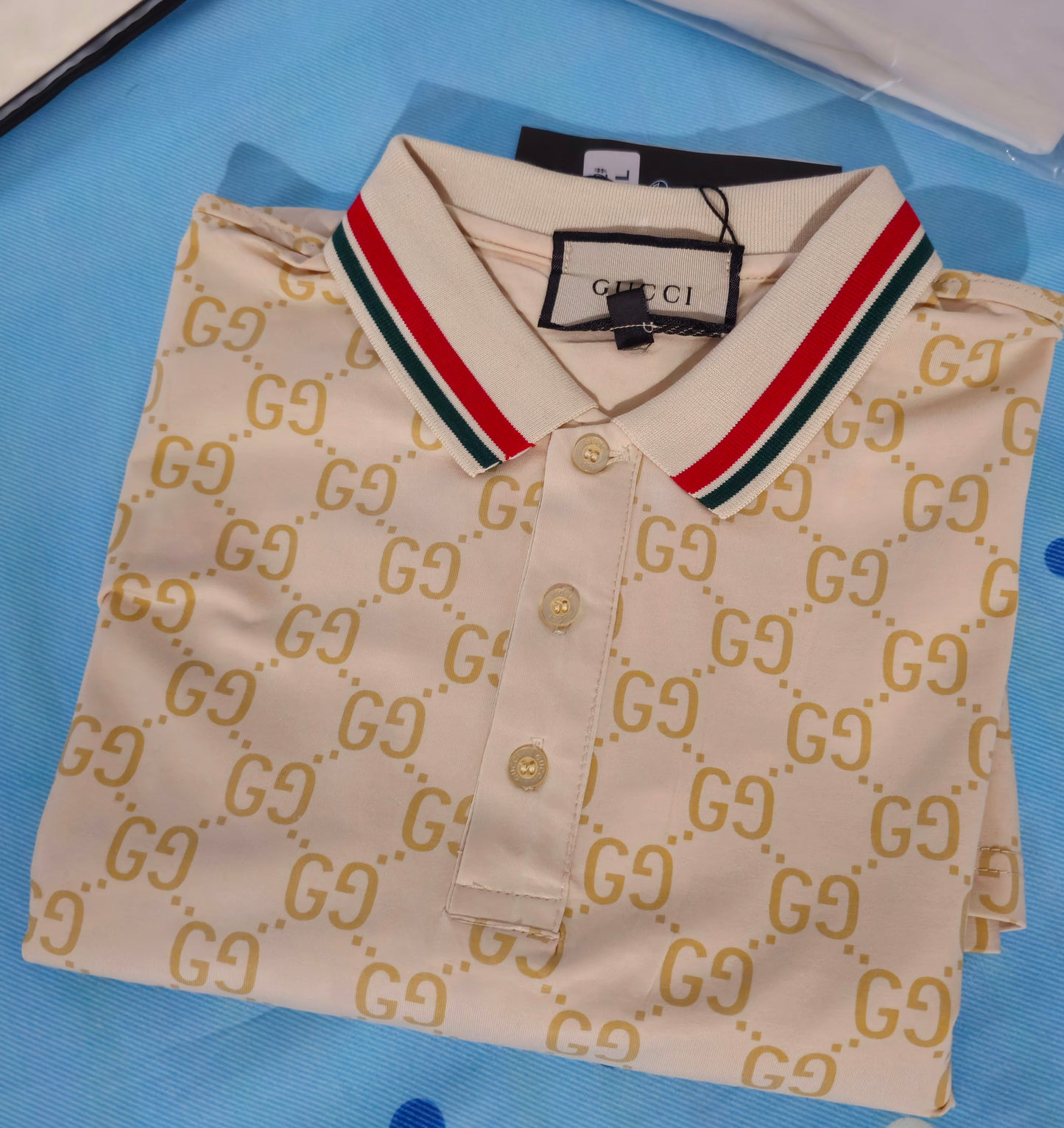 Camisa Gucci para Hombre – Estilo Moderno