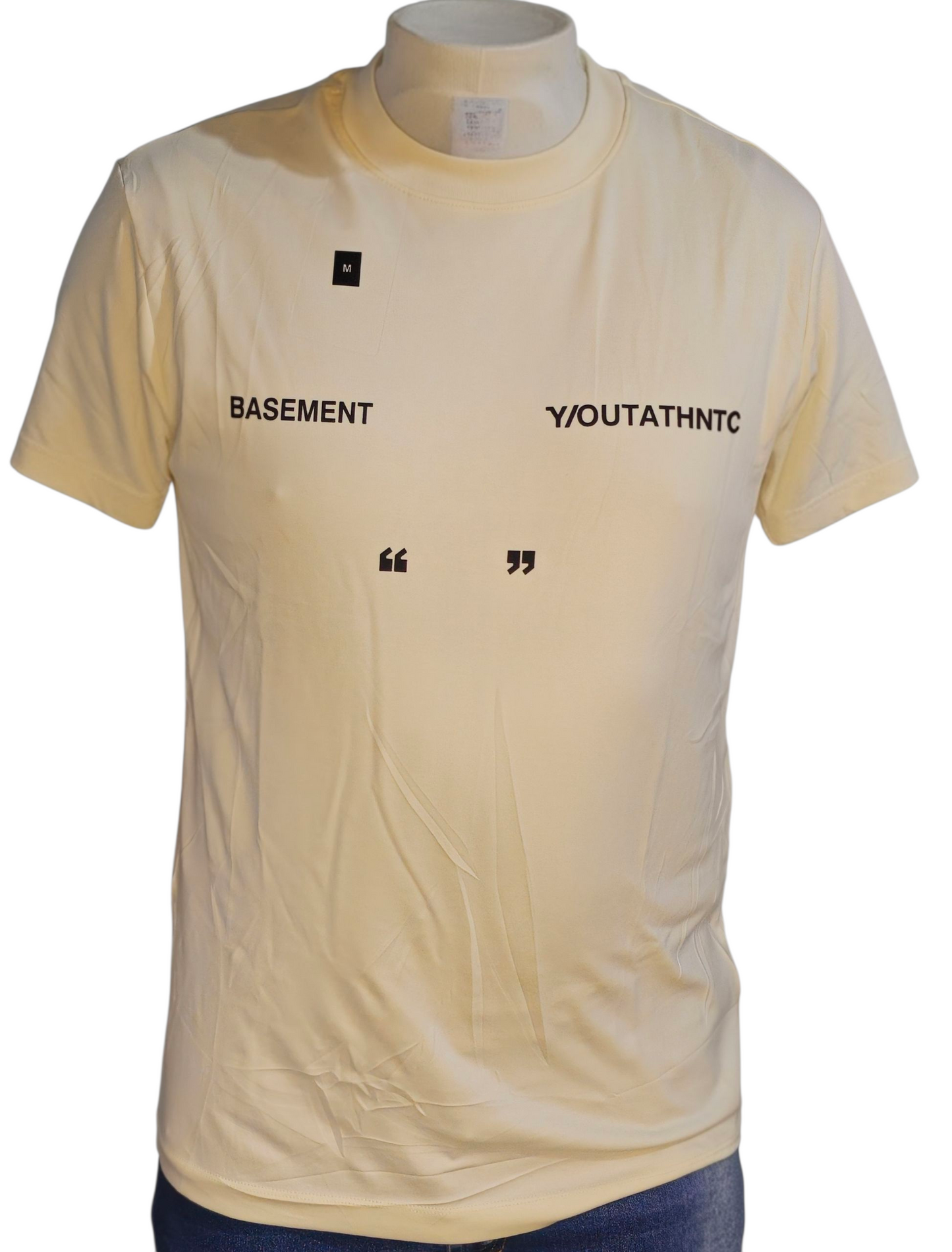 Camisa beige Urbana Y/OUT: Estilo y Comodidad Casual