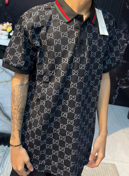 camiseta polo negro Coach